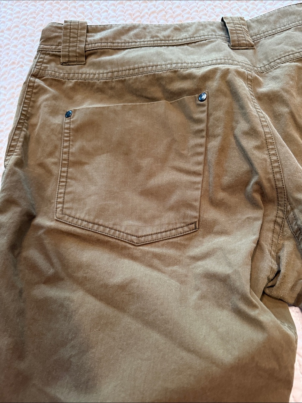 Arc'teryx Men's Olive Green Cargo Pants - Picture 9 of 12